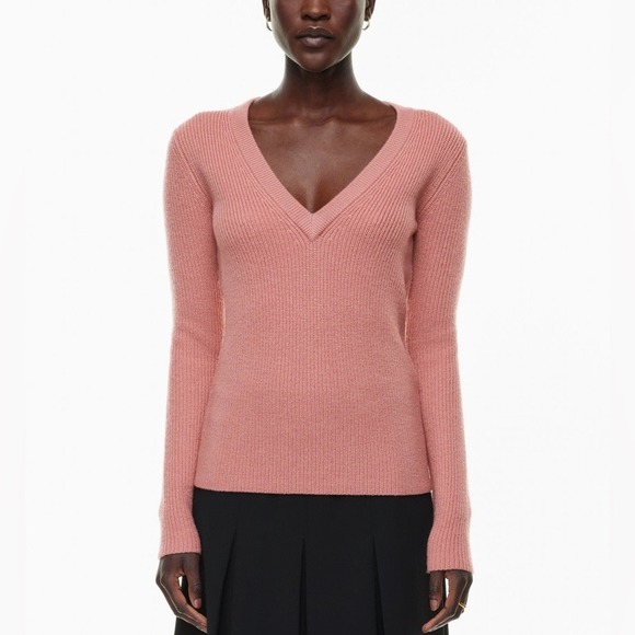 Wilfred Aritzia Davis Merino Wool V-Neck Sweater Womens Small Pink Dainty Career - Picture 1 of 8